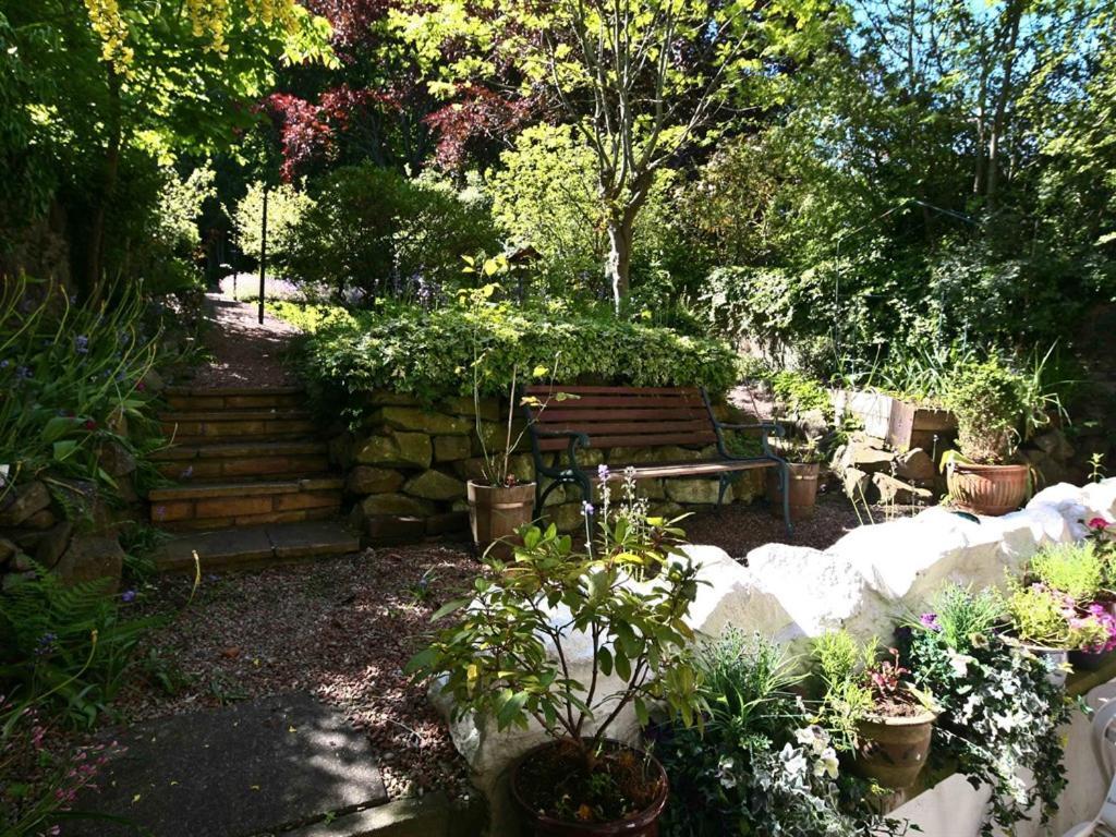 Halcyon House Gasthof 3*